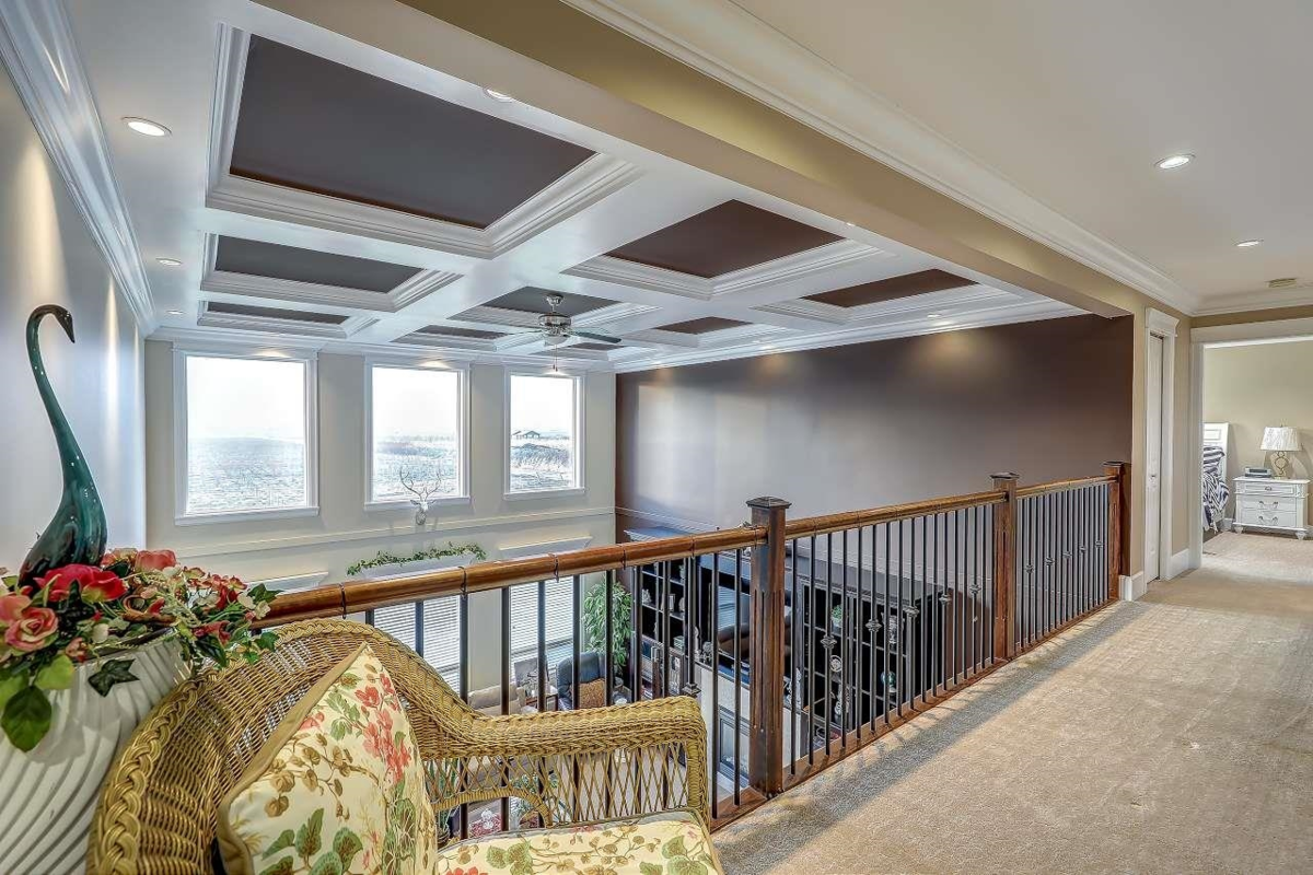 Entry Foyer Photo of 8415 184 Street, Surrey, BC