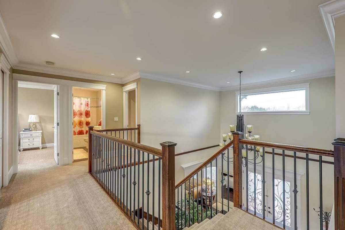 Hallway Photo of 8415 184 Street, Surrey, BC
