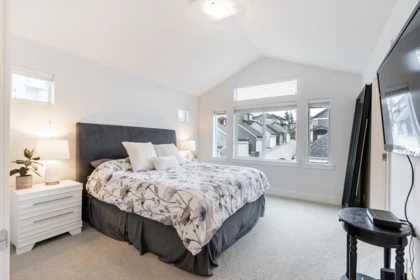 Bedroom 4 Photo of 2136 164a Street, Surrey, BC