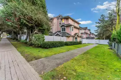 Garden / Landscaping Photo of 26 7433 16th Street, Burnaby, BC
