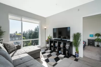Office / Den Photo of 414 18811 72 Avenue, Surrey, BC