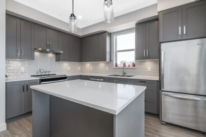 Primary Bedroom Photo of 414 18811 72 Avenue, Surrey, BC
