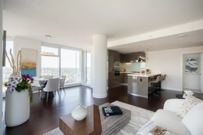Loft / Bonus Room Photo of 4607 777 Richards Street, Vancouver, BC