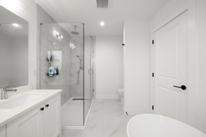Basement Recreation Room Photo of 16782 21a Avenue, Surrey, BC