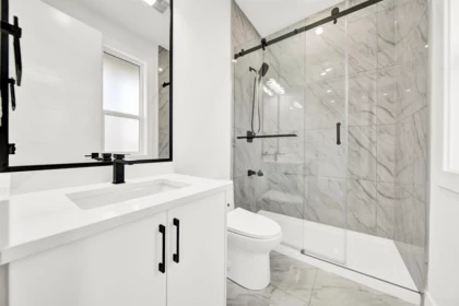 Laundry Room Photo of 11785 82b Avenue, Delta, BC