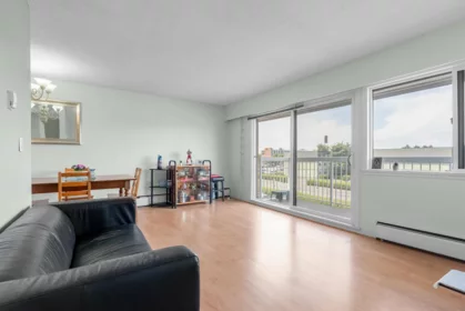301 8060 Ryan Road, Richmond, BC