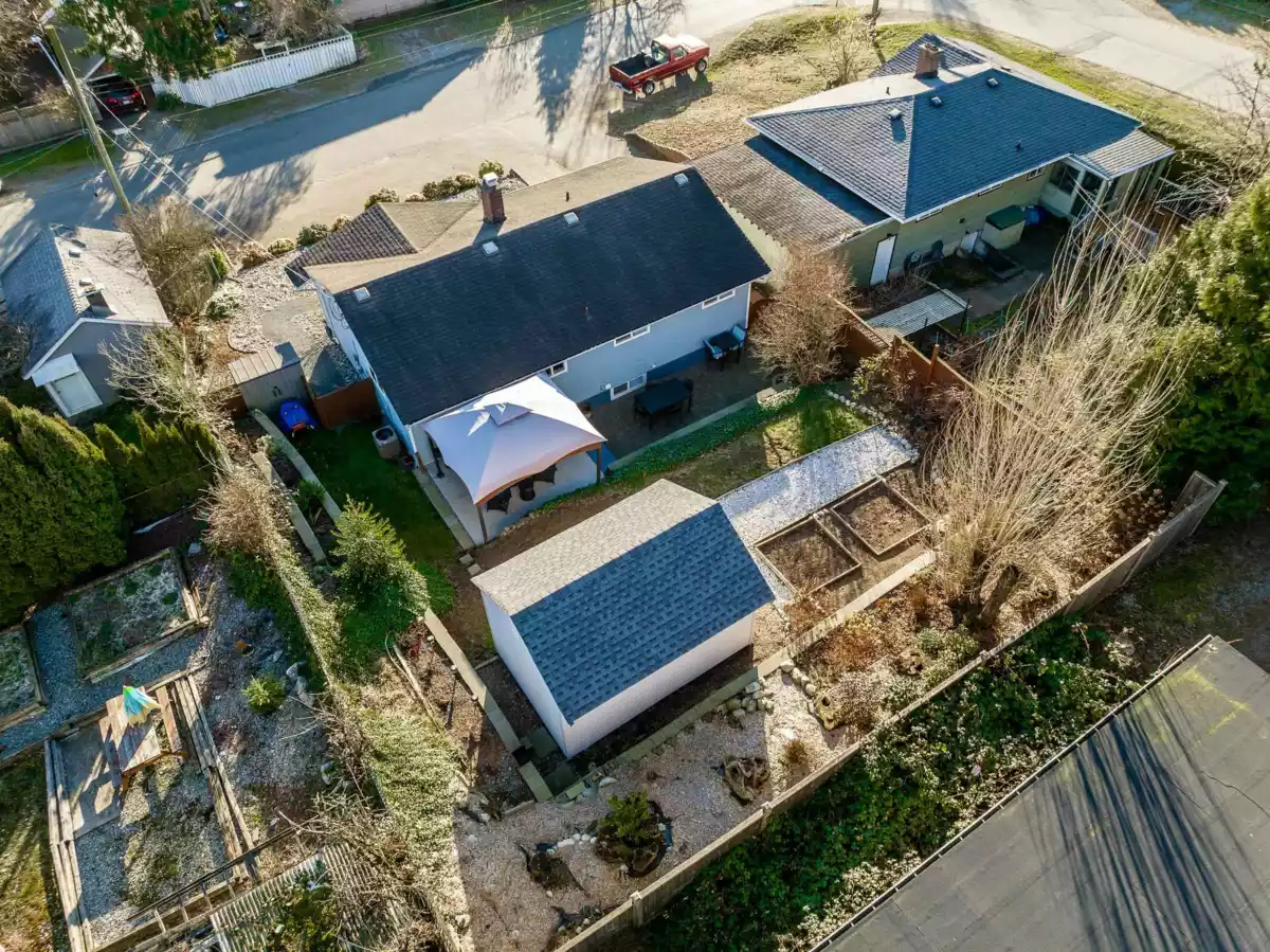 Living Room Photo of 33469 5 Avenue, Mission, BC