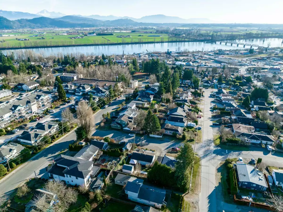 Pantry Photo of 33469 5 Avenue, Mission, BC