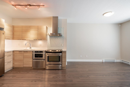 302 5811 177b Street Street, Surrey, BC, Surrey — Apartment/Condo for sale