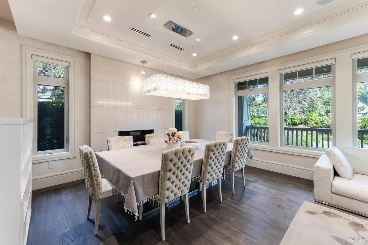 Breakfast Nook Photo of 1192 W 39th Avenue, Vancouver, BC