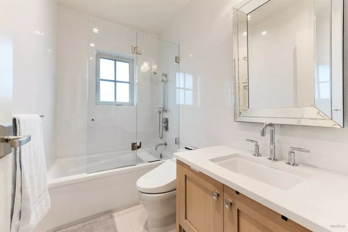 Staircase Photo of 1192 W 39th Avenue, Vancouver, BC