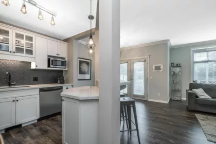 Kitchen Photo of 21 32849 Egglestone Avenue, Mission, BC