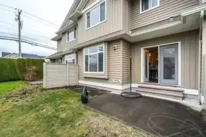 Swimming Pool Photo of 21 32849 Egglestone Avenue, Mission, BC