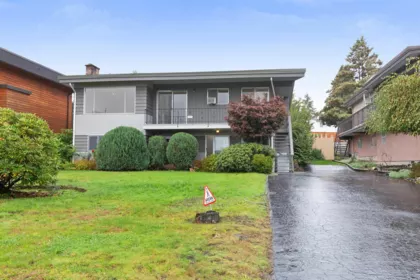 6905 Broadway, Burnaby, BC, Parkcrest — 3 bed single family residence for sale