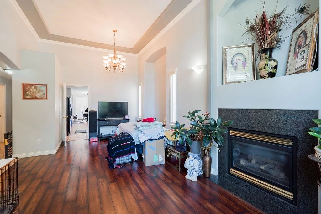 Hot Tub / Spa Photo of 12560 64 Avenue, Surrey, BC