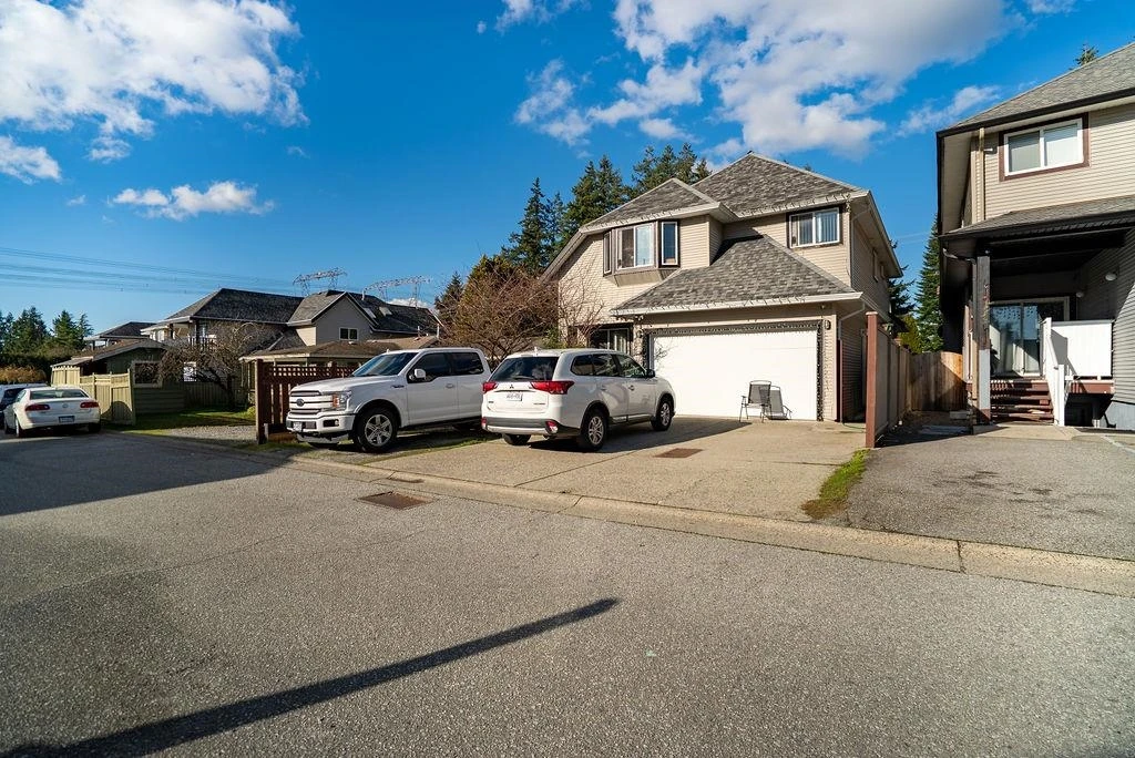 Office / Den Photo of 12560 64 Avenue, Surrey, BC