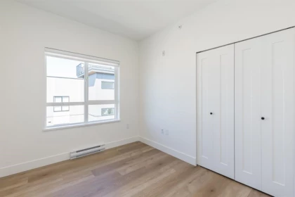 Basement Recreation Room Photo of 404 20286 72b Avenue, Langley, BC