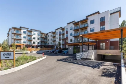Outdoor Deck Photo of 404 20286 72b Avenue, Langley, BC