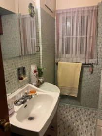Primary Bathroom Photo of 4042 Nootka Street, Vancouver, BC
