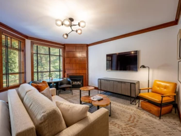 522 4591 Blackcomb Way, Whistler, BC, Whistler — Apartment/Condo for sale