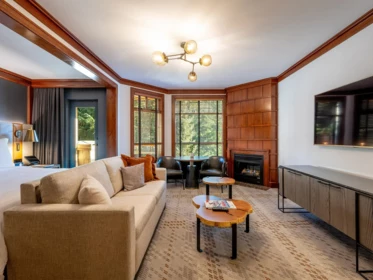 522 4591 Blackcomb Way, Whistler, BC, Whistler — Apartment/Condo for sale