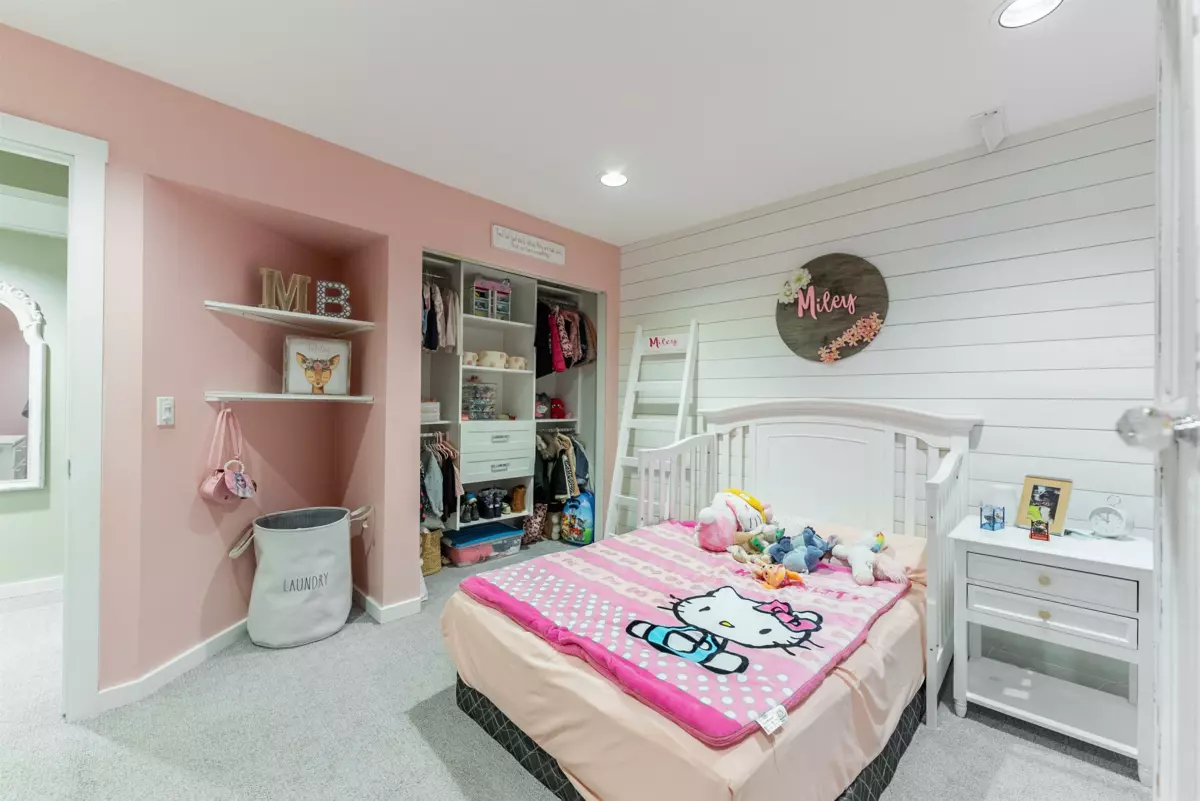 Backyard Photo of 5912 190a Street, Surrey, BC