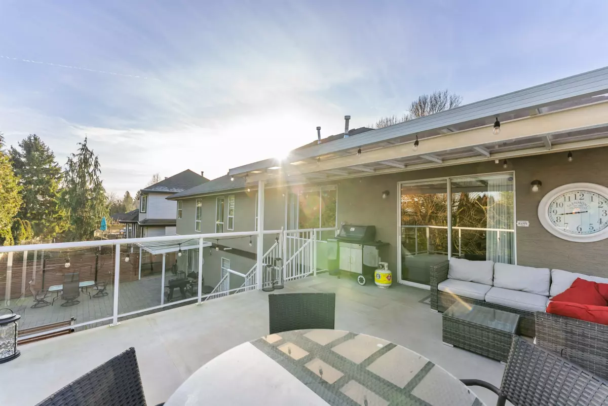 Hot Tub / Spa Photo of 5912 190a Street, Surrey, BC