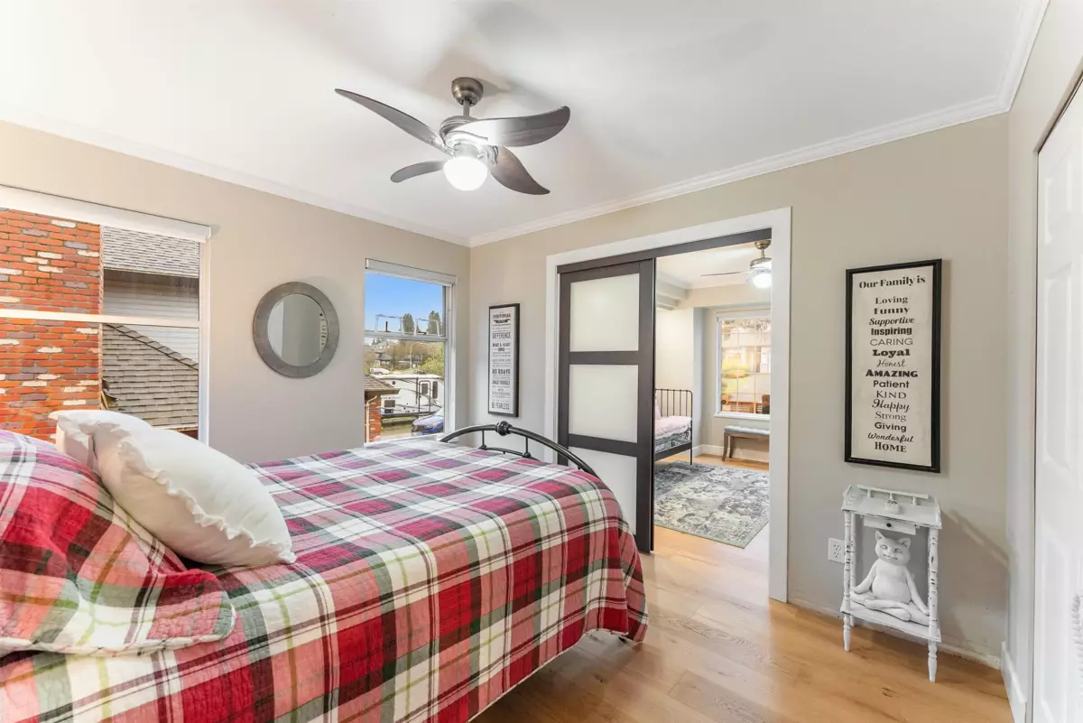 Office / Den Photo of 5912 190a Street, Surrey, BC