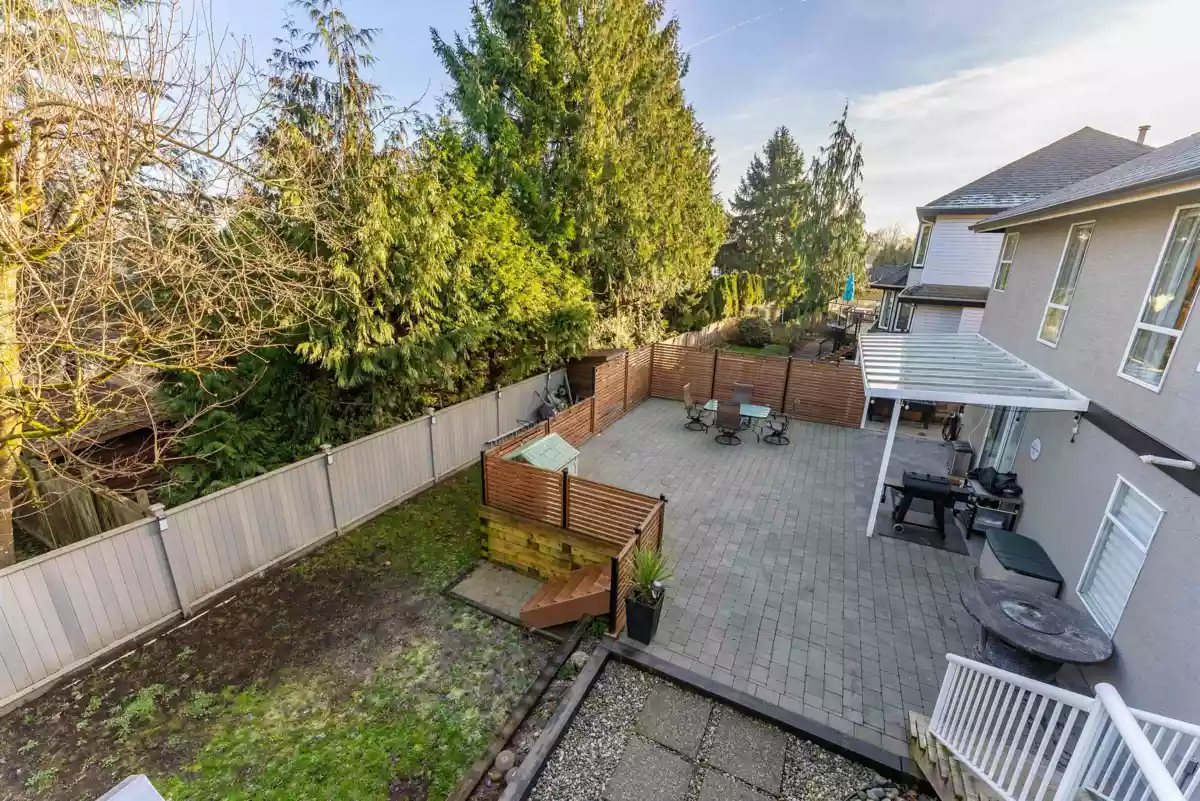 Outdoor Kitchen Photo of 5912 190a Street, Surrey, BC