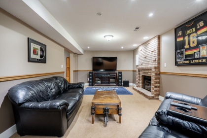 Entry Foyer Photo of 34963 Edgeview Place, Abbotsford, BC