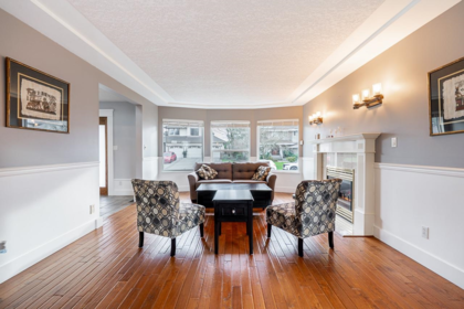 Kitchen Island Photo of 34963 Edgeview Place, Abbotsford, BC