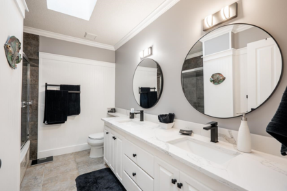 Mudroom Photo of 34963 Edgeview Place, Abbotsford, BC