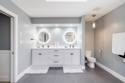 Powder Room Photo of 34963 Edgeview Place, Abbotsford, BC