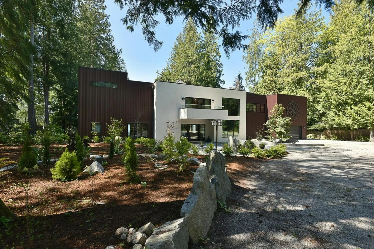 Family Room Photo of 6119 Sechelt Inlet Road, Sechelt, BC