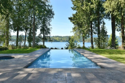 6119 Sechelt Inlet Road, Sechelt, BC, Sechelt — Single Family Residence for sale