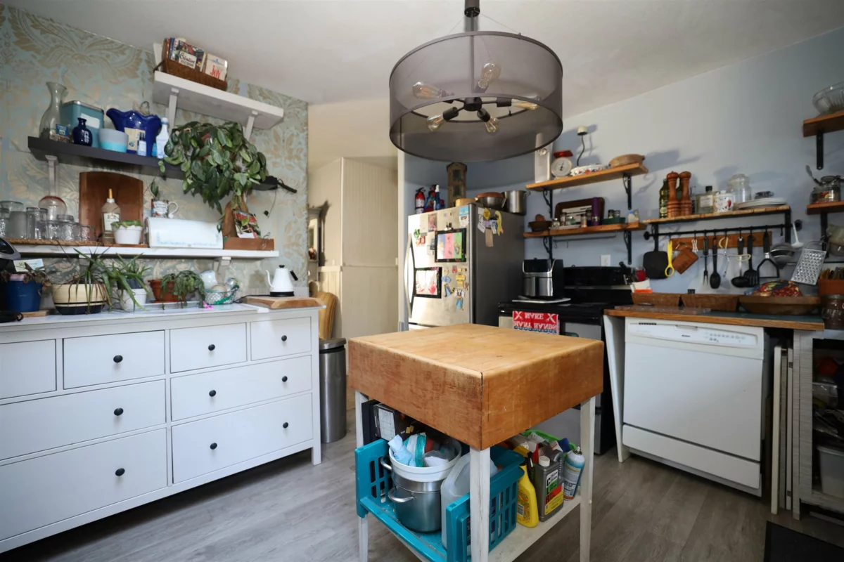 Dining Area Photo of 177 Pratt Road, Gibsons, BC
