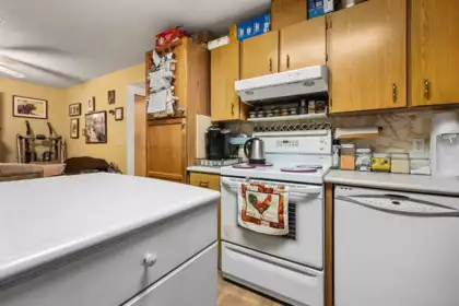 Guest Bathroom Photo of 6907 134a Street, Surrey, BC