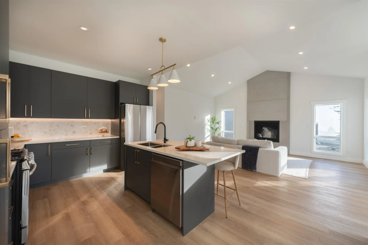 Breakfast Nook Photo of 5416 Mills Road, Sechelt, BC