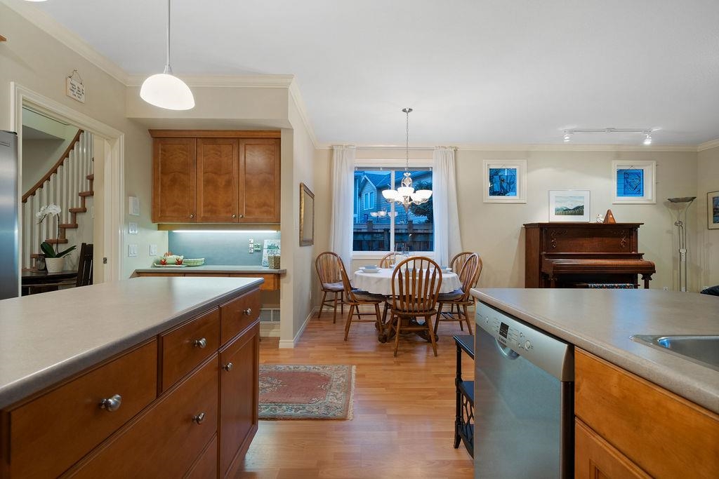 Kitchen Photo of 12300 Buchanan Street, Richmond, BC