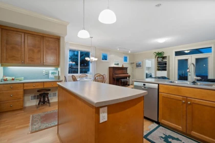 12300 Buchanan Street, Richmond, BC, Richmond — Single Family Residence for sale