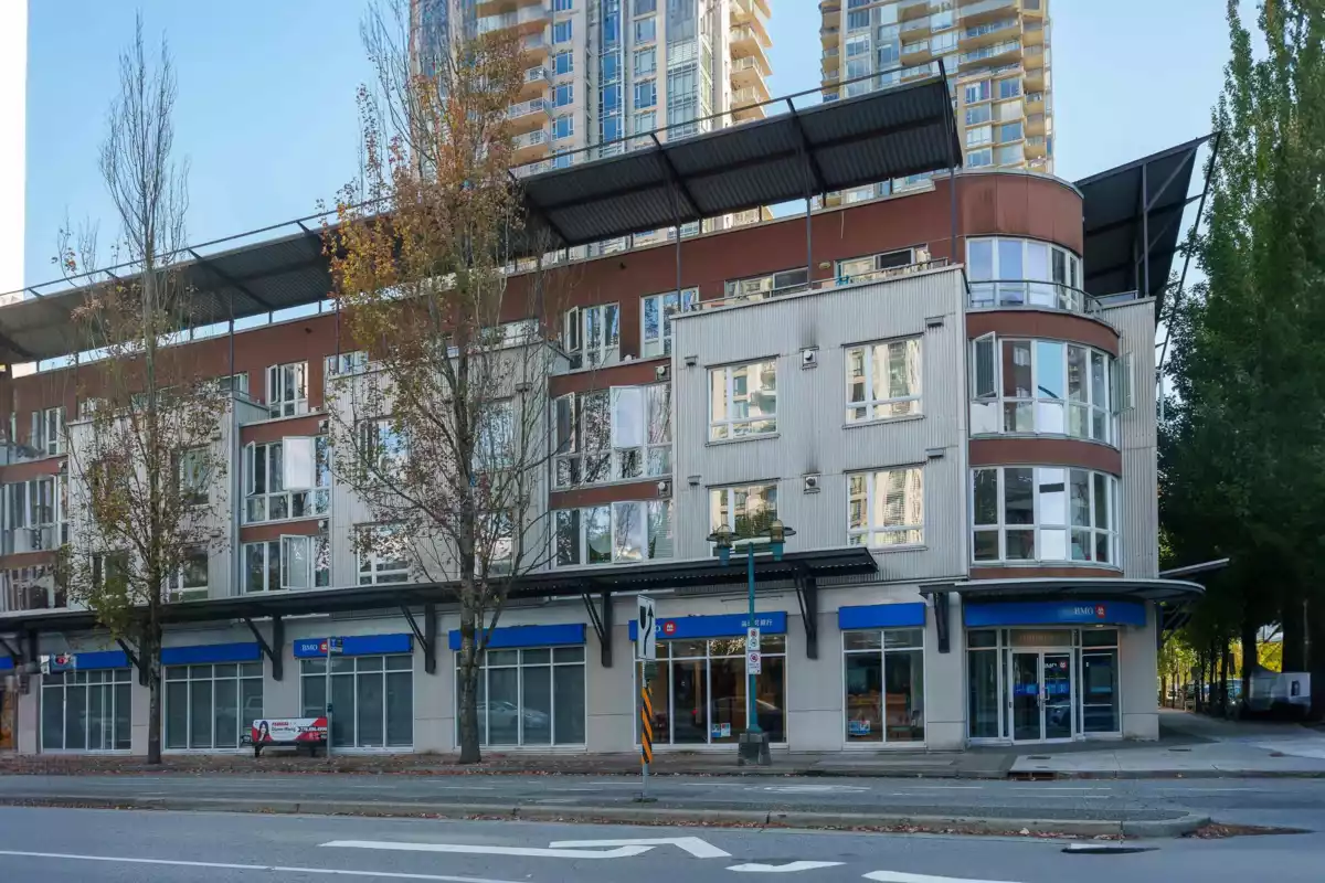 Exterior Front Photo of PH5 1163 The High Street, Coquitlam, BC