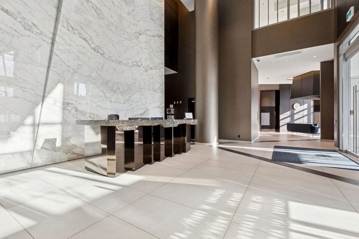 Backyard Photo of 3006 1500 Fern Street, North Vancouver, BC