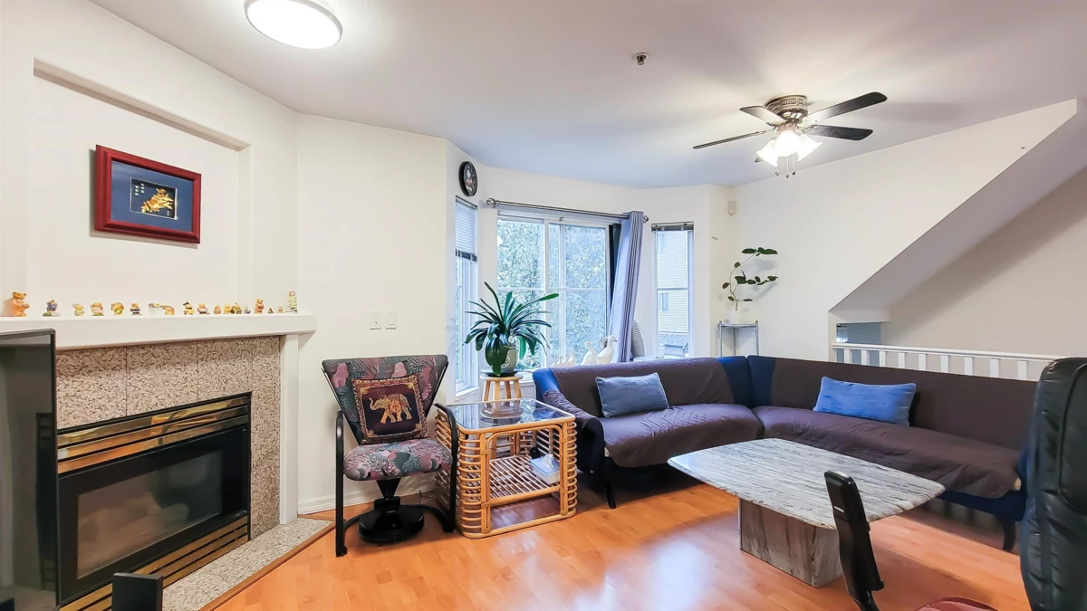 Dining Area Photo of 26 2458 Pitt River Road, Port Coquitlam, BC