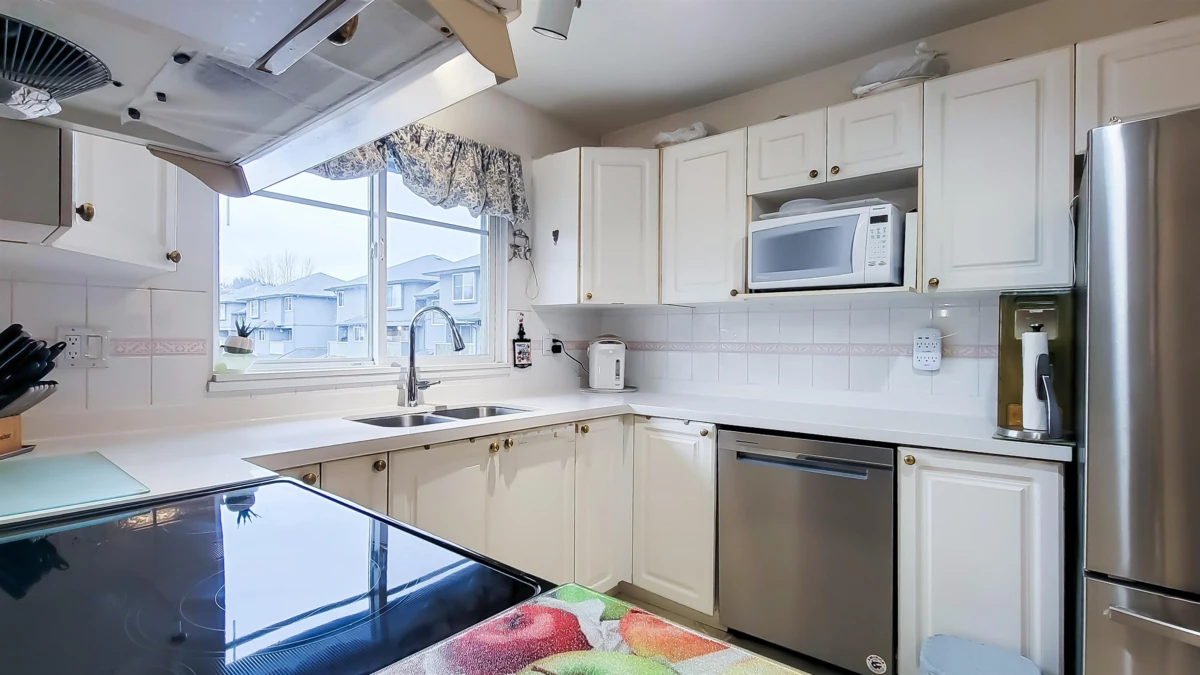 Primary Bedroom Photo of 26 2458 Pitt River Road, Port Coquitlam, BC