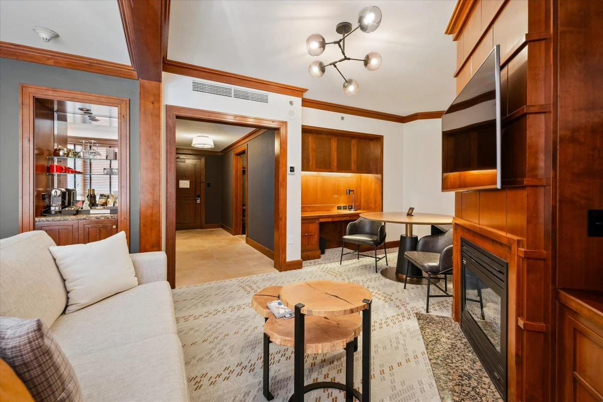 Kitchen Photo of 518 4591 Blackcomb Way, Whistler, BC