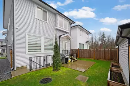 Hot Tub / Spa Photo of 19623 75 Avenue, Langley, BC