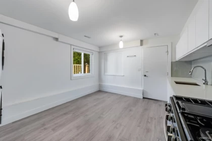 Swimming Pool Photo of 4346 Dundas Street, Burnaby, BC