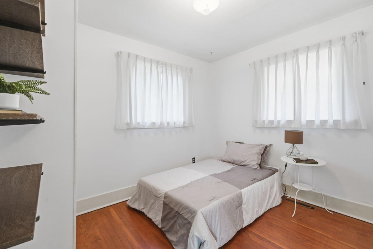 Loft / Bonus Room Photo of 348 Simpson Street, New Westminster, BC