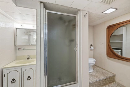 Hot Tub / Spa Photo of 348 Simpson Street, New Westminster, BC