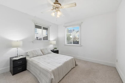 Powder Room Photo of 348 Simpson Street, New Westminster, BC